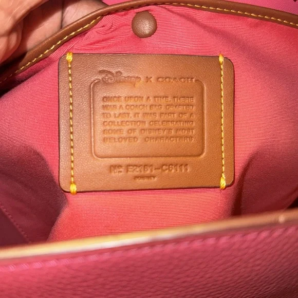Disney X Coach Central Tote Zip Mickey & Minnie Mouse Pink Leather EUC - Picture 9 of 11